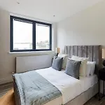 The Wembley Getaway - Lovely 2Bdr Flat